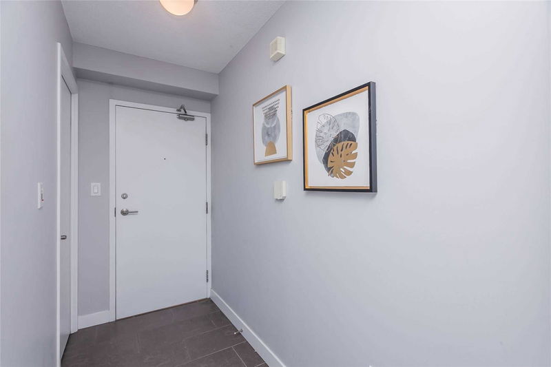 Preview image for 15 Fort York Blvd #3906, Toronto