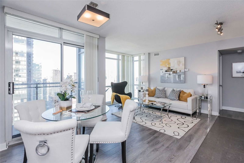 Preview image for 15 Fort York Blvd #3906, Toronto