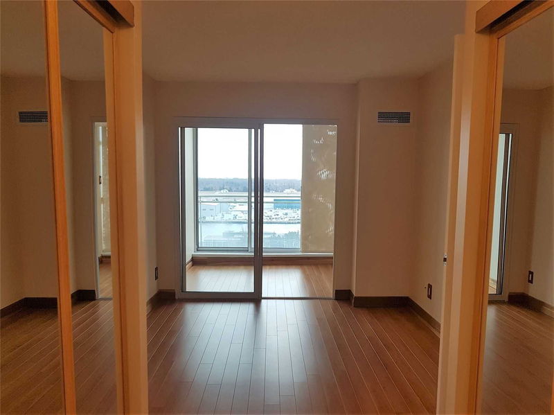 Preview image for 650 Queens Quay Blvd W #1710, Toronto