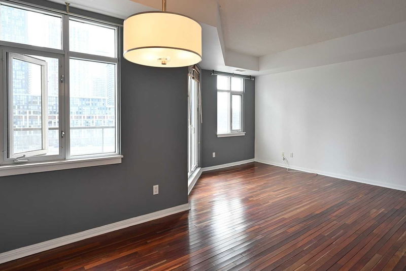 Preview image for 550 Front St W #603, Toronto