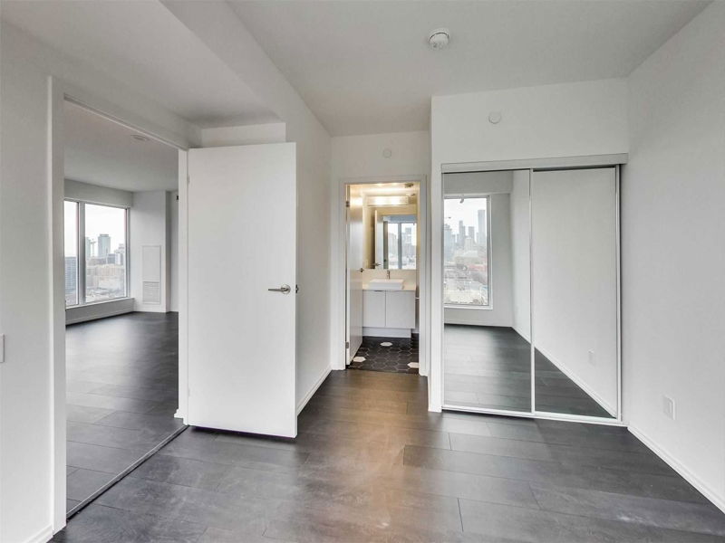 Preview image for 68 Shuter St #2210, Toronto