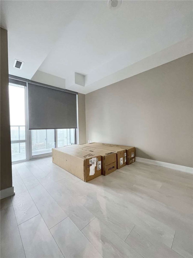 Preview image for 501 Yonge St #2512, Toronto