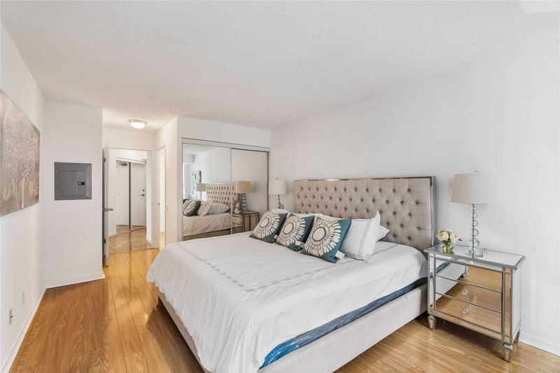 Preview image for 33 Empress Ave #1005, Toronto