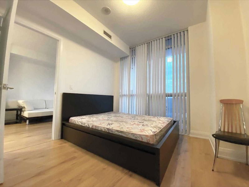 Preview image for 18 Graydon Hall Dr #1103, Toronto