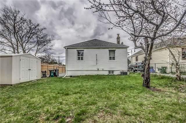 Preview image for 53 Cobden St, Toronto