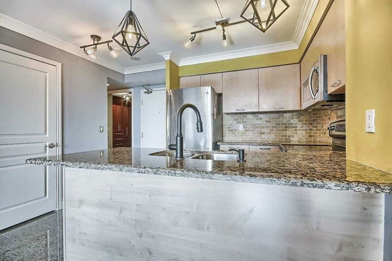 Preview image for 55 Harrison Garden Blvd #703, Toronto