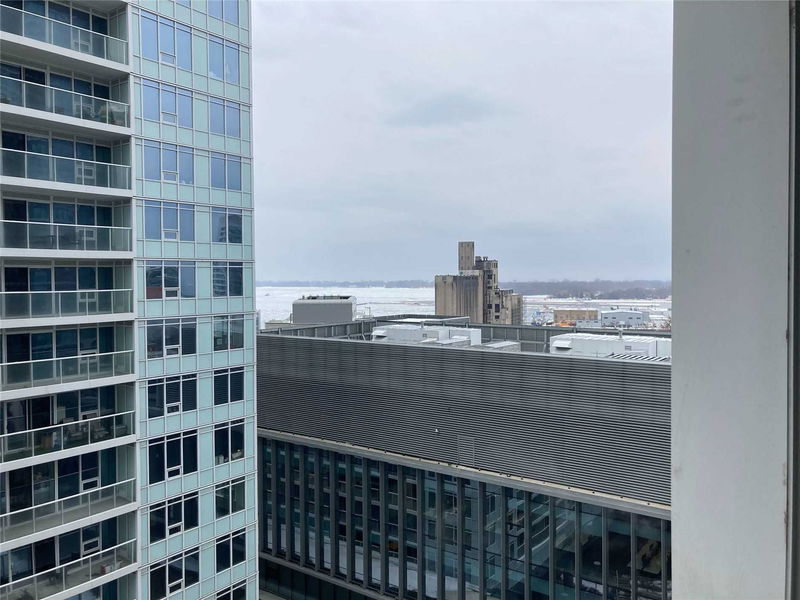 Preview image for 19 Bathurst St #1710, Toronto