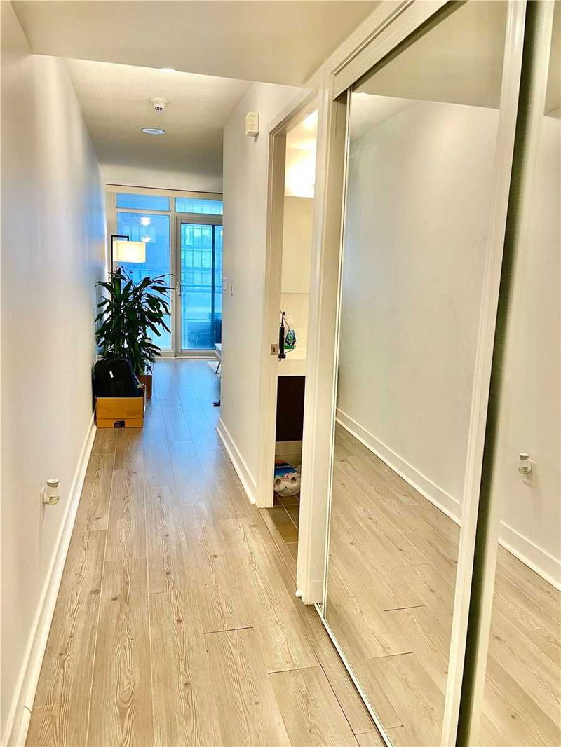 Preview image for 25 Telegram Mews #1112, Toronto