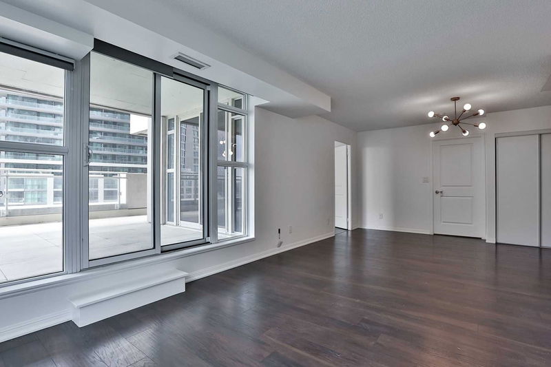 Preview image for 35 Bastion St #809, Toronto