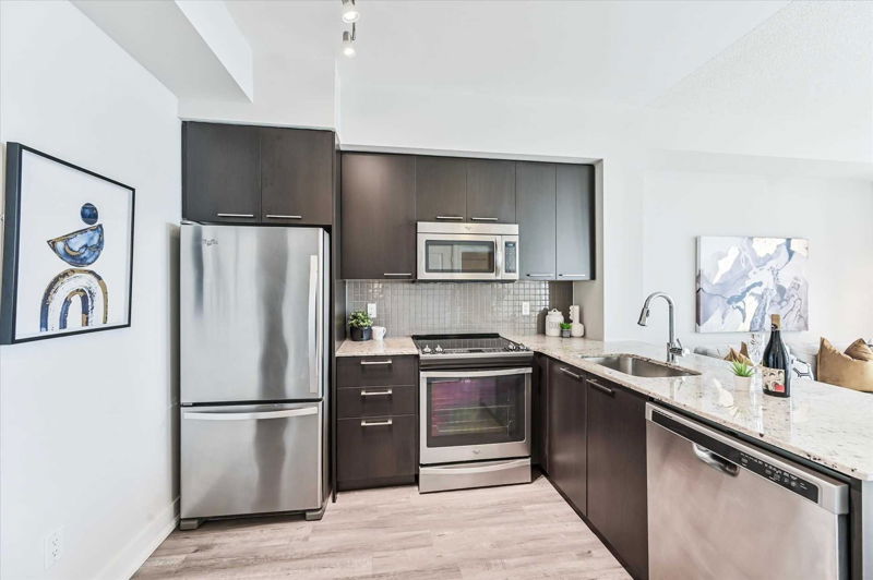 Preview image for 88 Sheppard Ave E #3205, Toronto