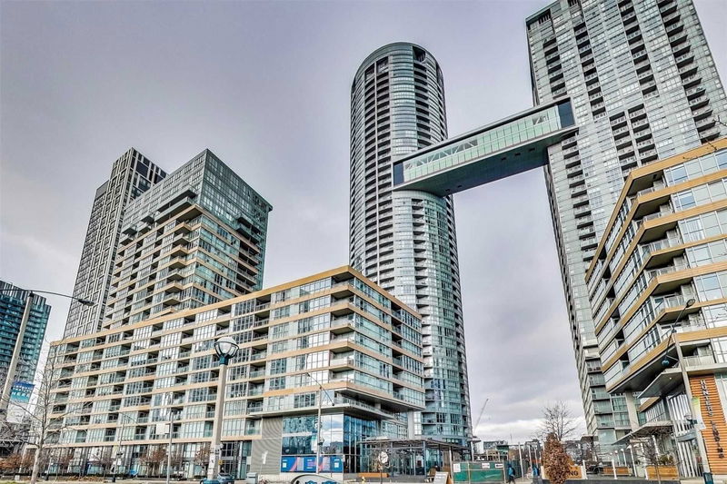 Preview image for 21 Iceboat Terr #328, Toronto
