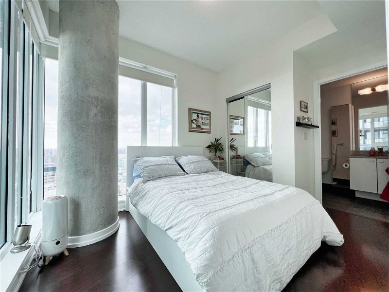 Preview image for 150 East Liberty St #2310, Toronto