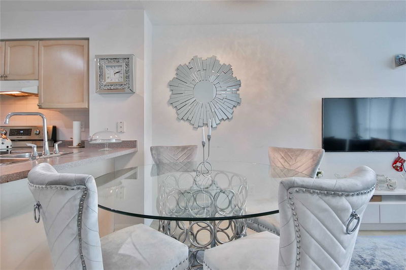 Preview image for 219 Fort York Blvd #1710, Toronto