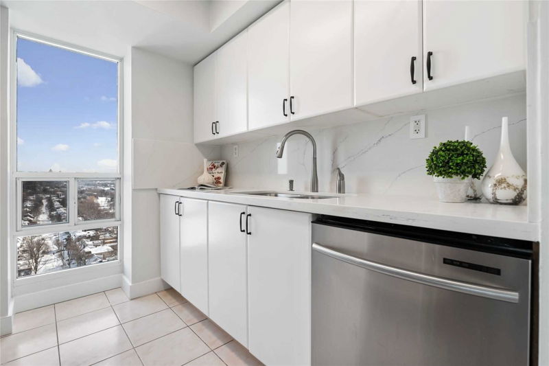 Preview image for 35 Bales Ave #2206, Toronto