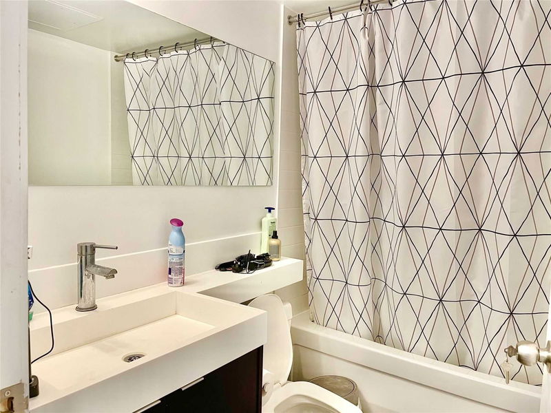 Preview image for 25 Telegram Mews #1112, Toronto