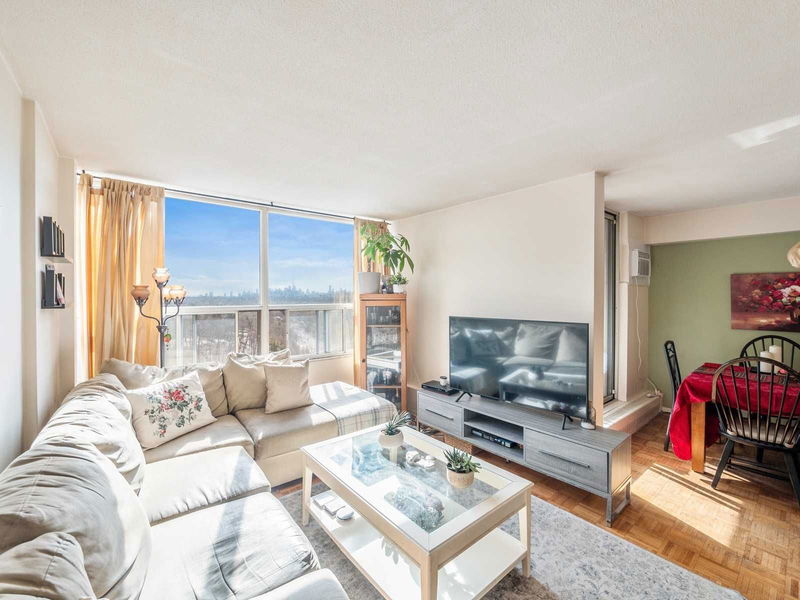 Preview image for 60 Pavane Linkway Way #1804, Toronto