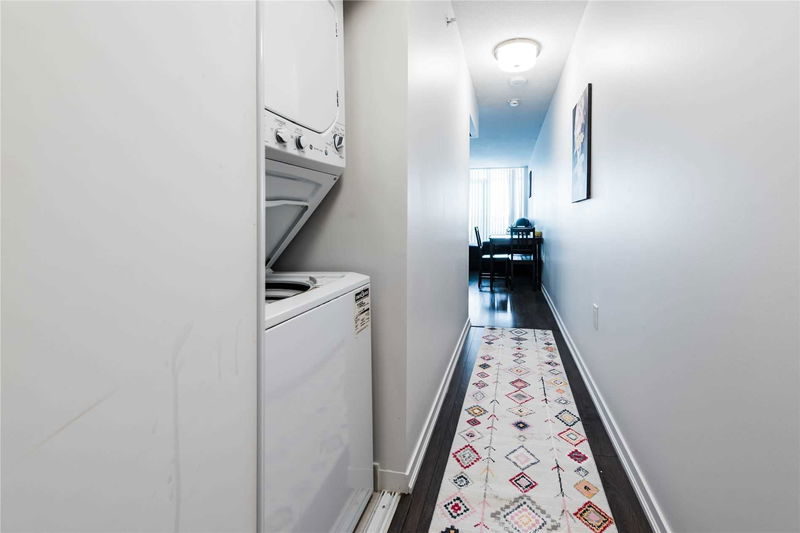 Preview image for 36 Lisgar St #523W, Toronto