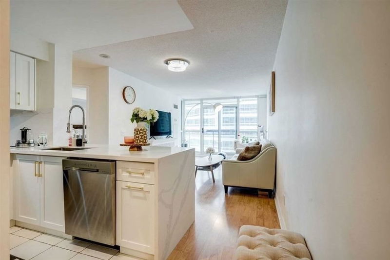 Preview image for 4968 Yonge St #1708, Toronto