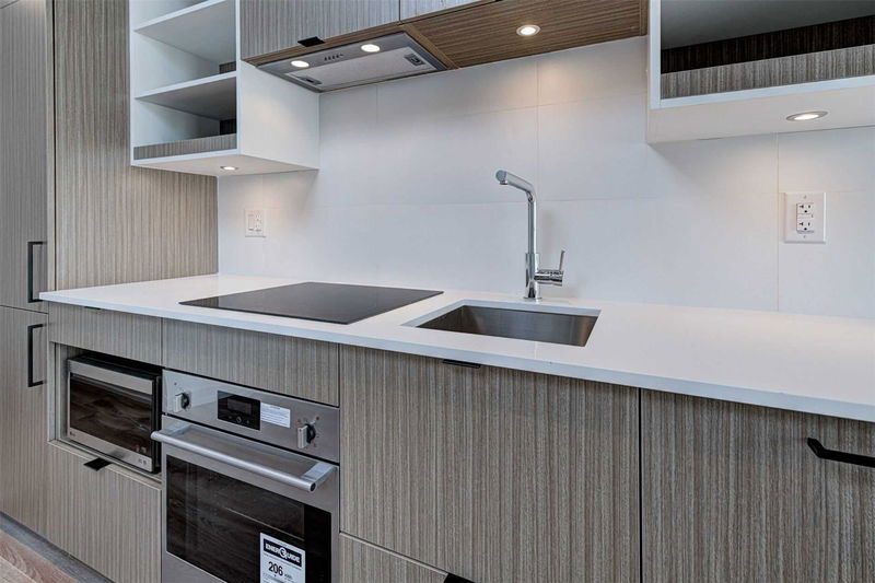 Preview image for 20 Edward St #924, Toronto