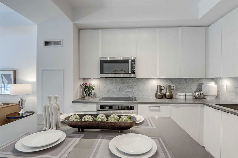 Preview image for 38 Iannuzzi St #528, Toronto