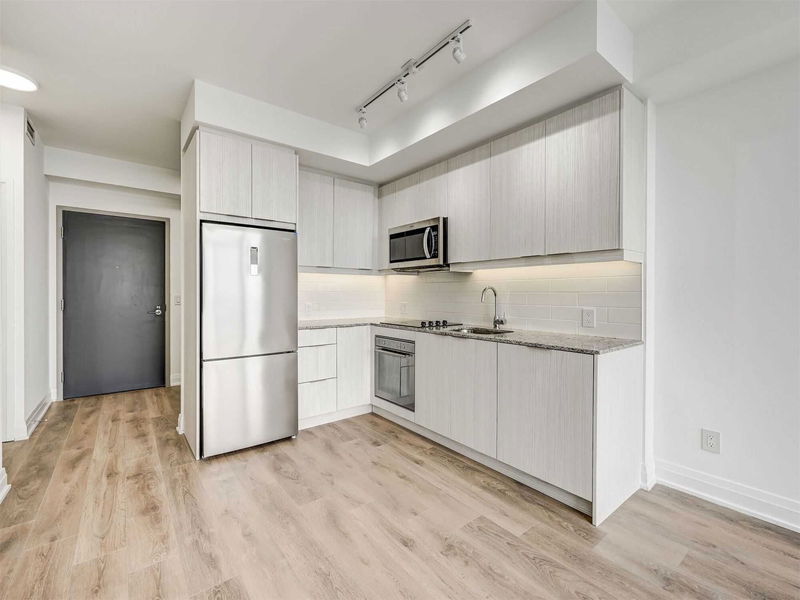 Preview image for 32 Forest Manor Rd #3304, Toronto