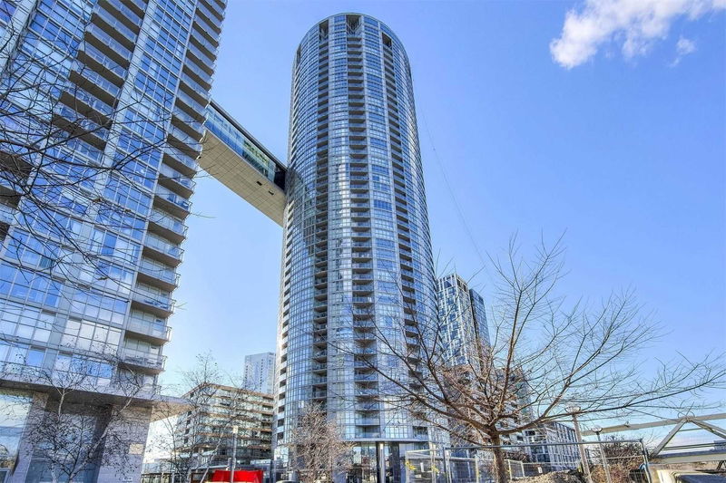 Preview image for 21 Iceboat Terr #1806, Toronto