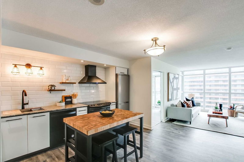 Preview image for 8 Telegram Mews #1007, Toronto