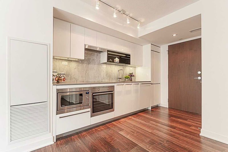 Preview image for 80 Queens Wharf Rd #901, Toronto