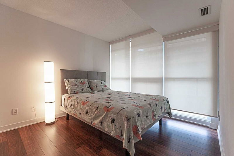 Preview image for 80 Queens Wharf Rd #901, Toronto