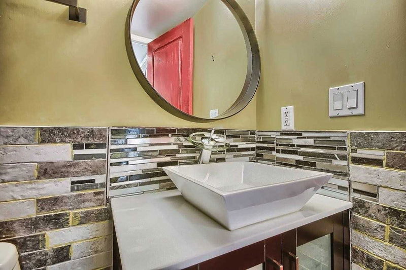 Preview image for 55 Harrison Garden Blvd #703, Toronto