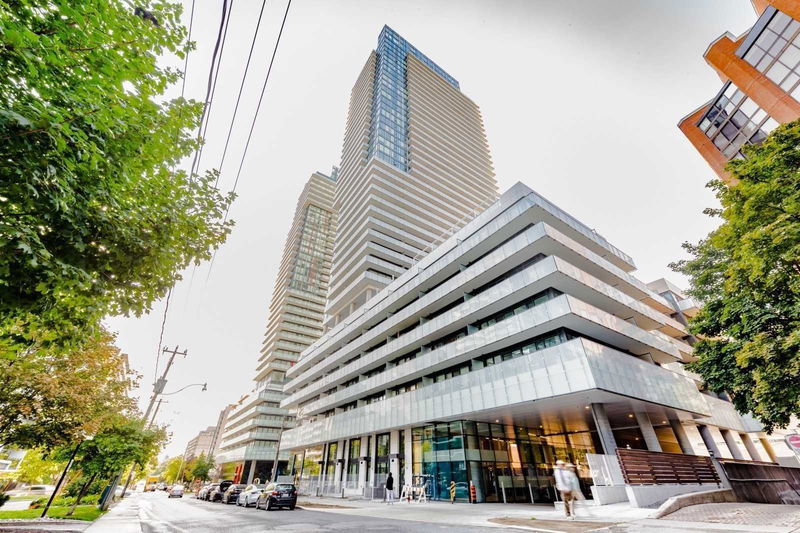 Preview image for 161 Roehampton Ave #1010, Toronto