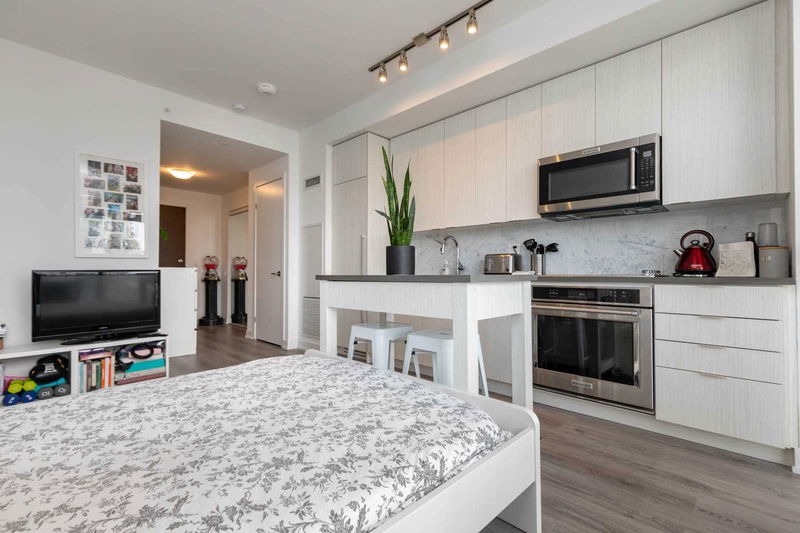Preview image for 38 Iannuzzi St #2202, Toronto