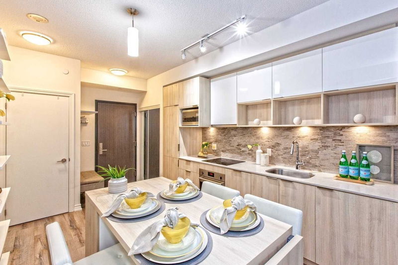 Preview image for 52 Forest Manor Rd #406, Toronto