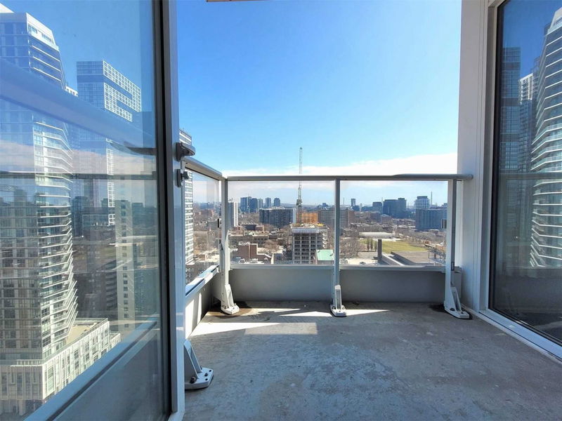 Preview image for 68 Shuter St #2210, Toronto