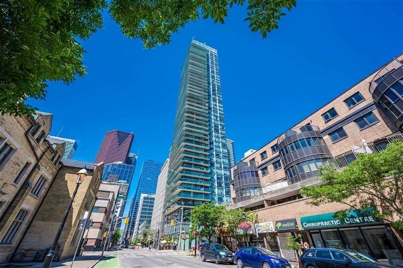 Preview image for 33 Lombard St #413, Toronto