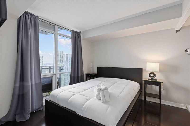 Preview image for 11 Brunel Crt #3902, Toronto