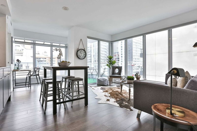 Preview image for 68 Shuter St #1010, Toronto