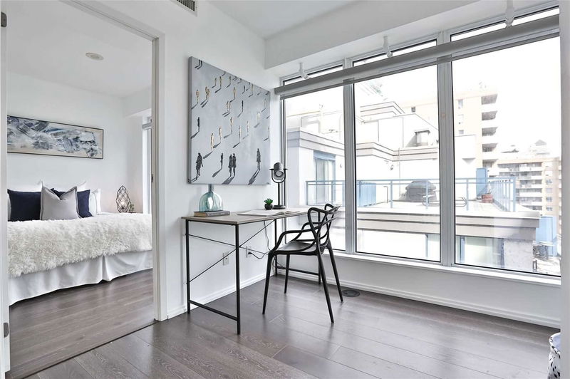 Preview image for 68 Shuter St #1010, Toronto