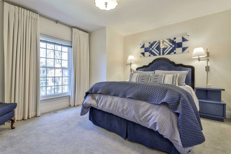Preview image for 240 Broadway Ave #Th7, Toronto