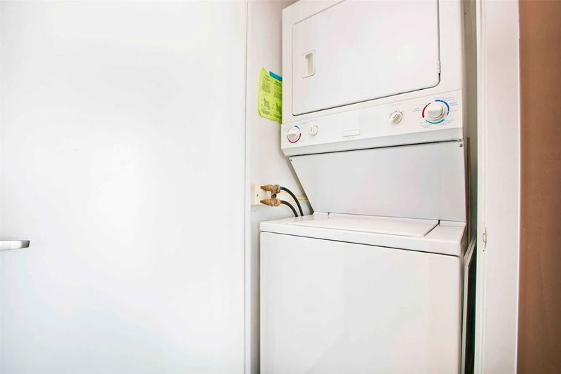 Preview image for 11 Brunel Crt #5503, Toronto
