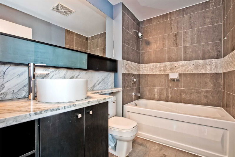 Preview image for 11 Brunel Crt #5503, Toronto