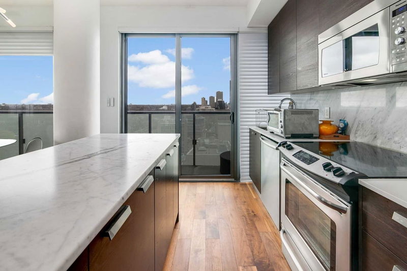 Preview image for 1815 Yonge St #1704, Toronto