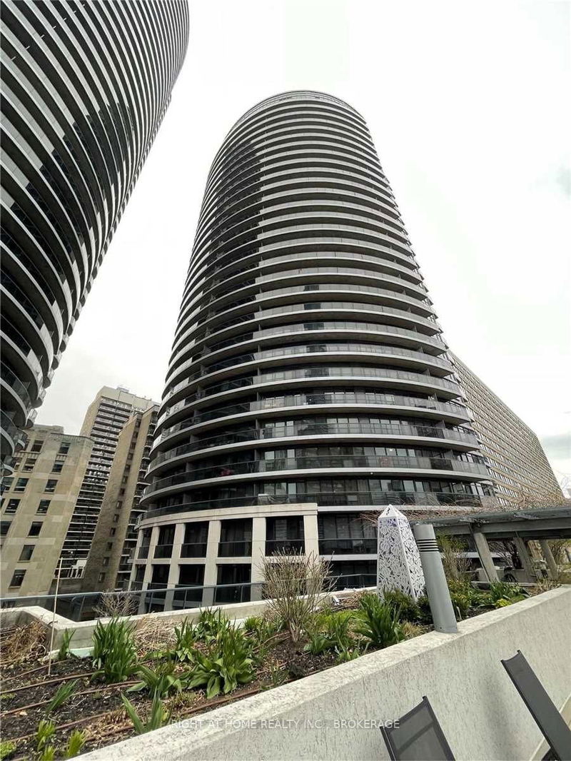 Preview image for 25 Carlton St #3204, Toronto