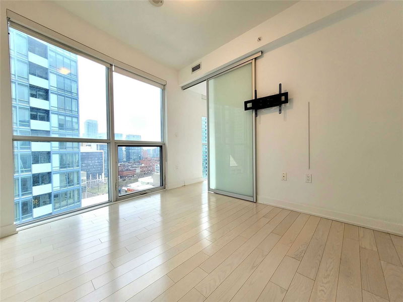 Preview image for 1 The Esplanade Dr #1705, Toronto