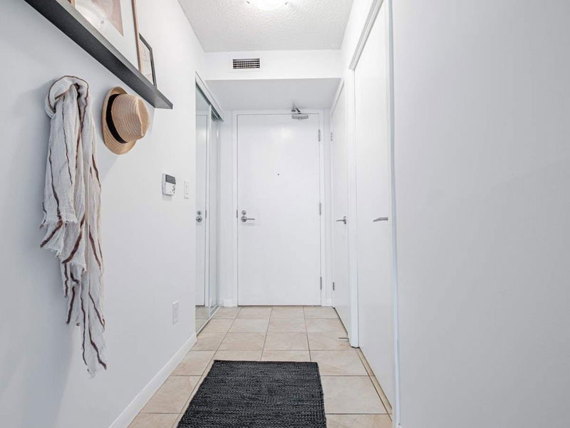 Preview image for 209 Fort York Blvd #1368, Toronto