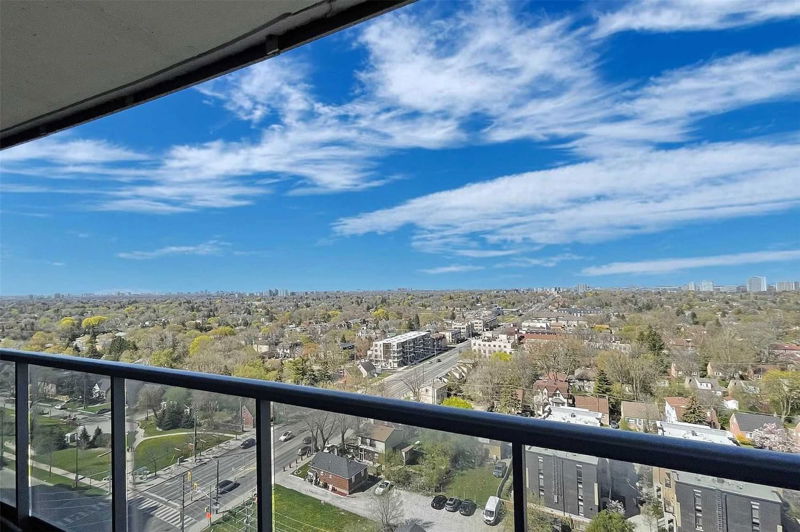 Preview image for 15 Greenview Ave #1511, Toronto