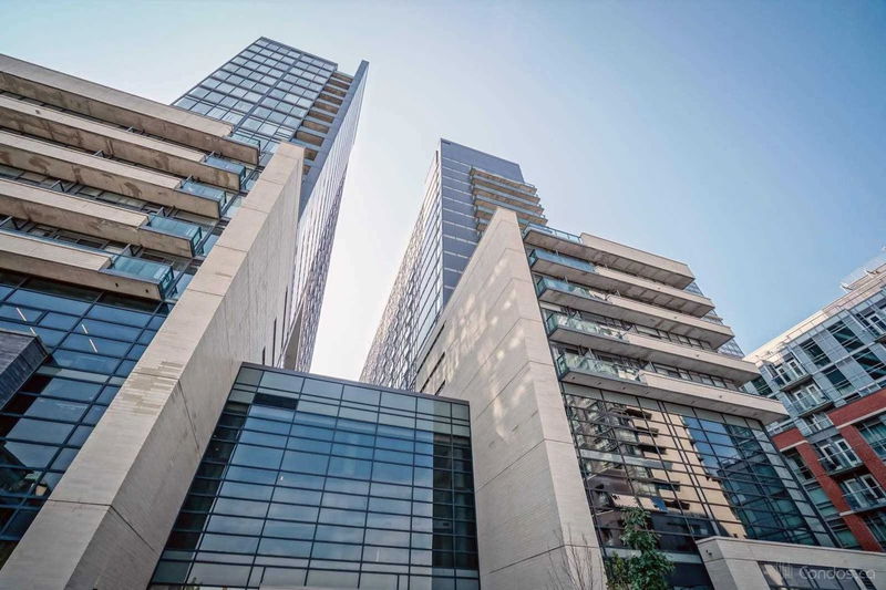 Preview image for 36 Lisgar St #523W, Toronto