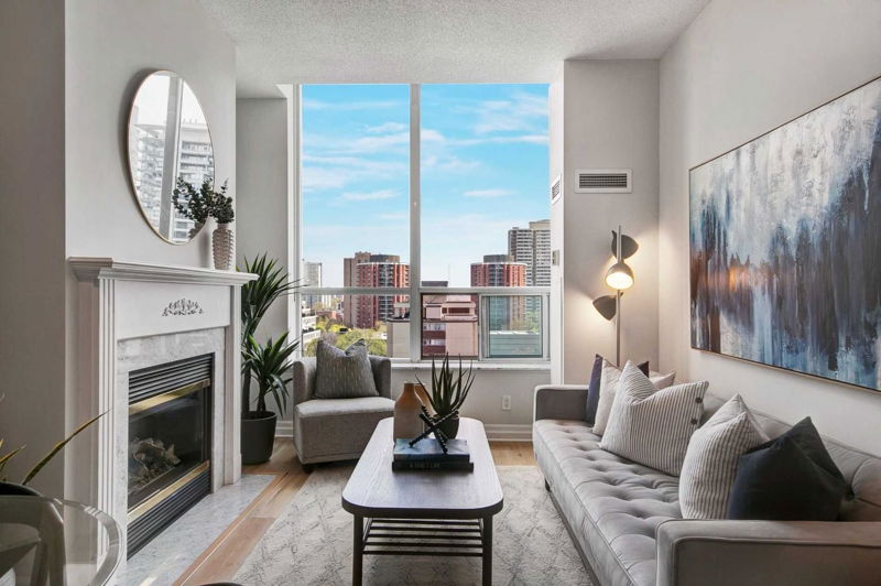 Preview image for 70 Alexander St #Ph1, Toronto