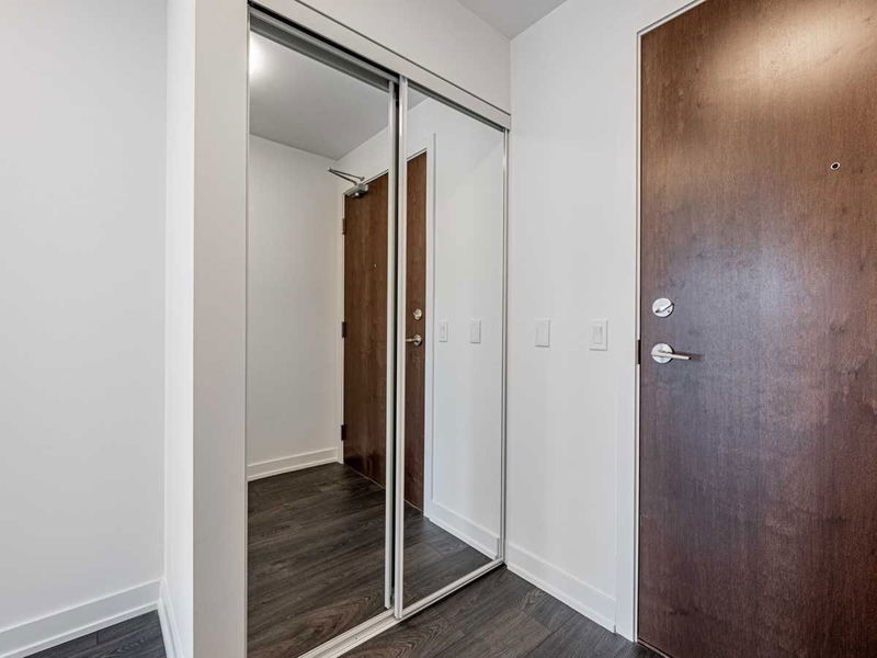 Preview image for 38 Iannuzzi St #1703, Toronto