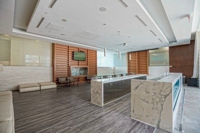 Preview image for 25 Capreol Crt #2211, Toronto